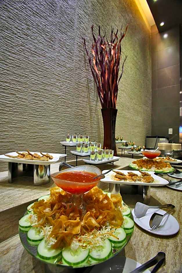 Limketkai Luxe Hotel