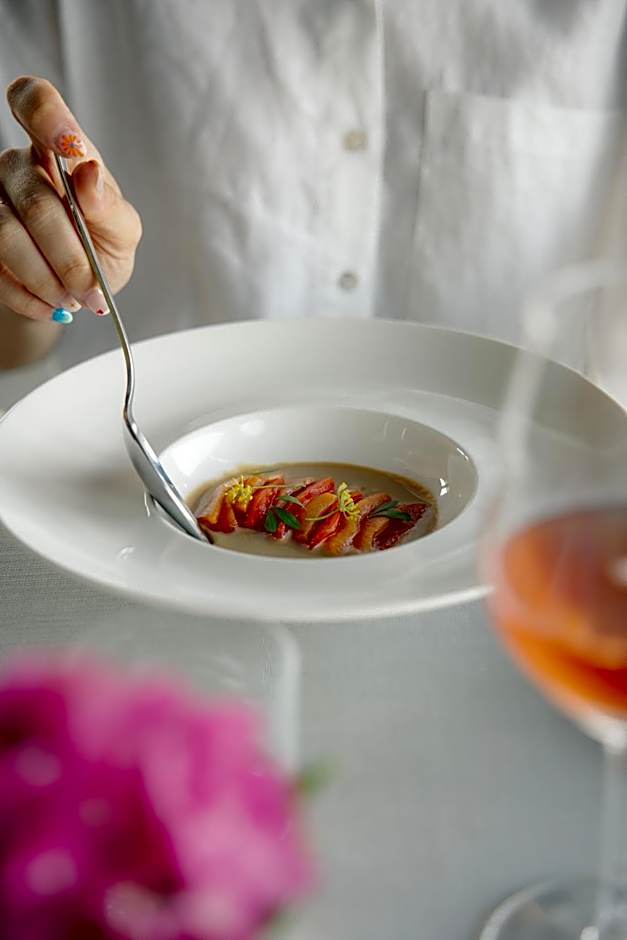 Stilla Rooms & Contemporary Cuisine