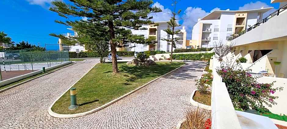 Albufeira Jardim by Umbral