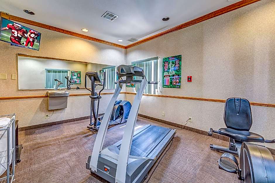 HomeTowne Studios Amarillo West