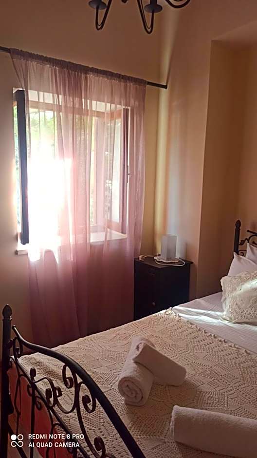Lefkara Hotel
