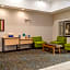 Holiday Inn Express & Suites Statesville By IHG