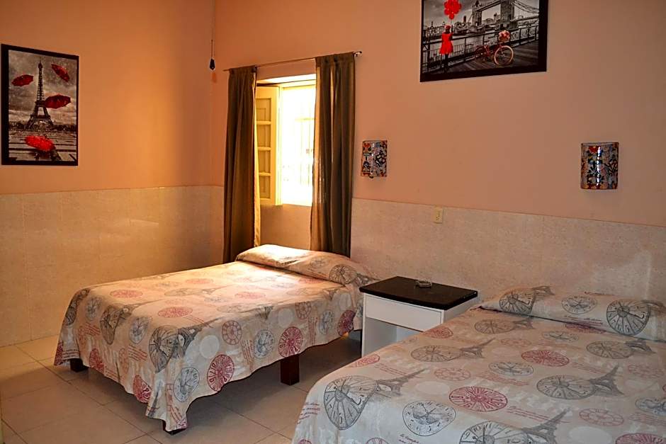 Hotel Maya