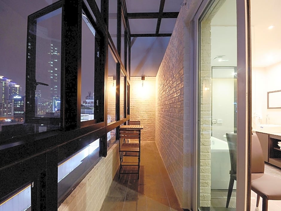 Queens Hotel Seomyeon Busan