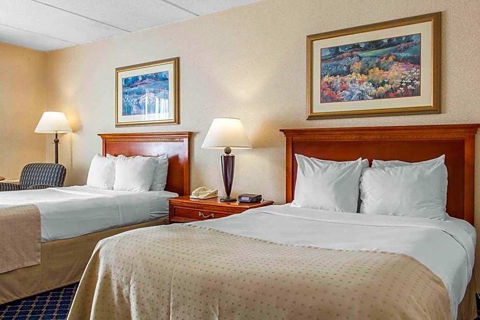 Clarion Hotel & Conference Center