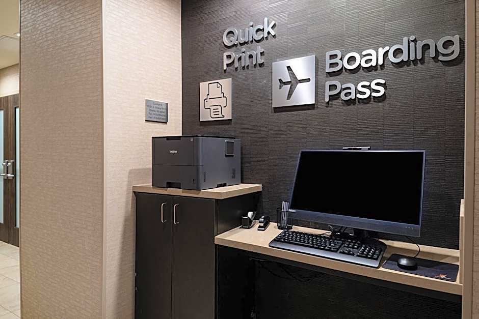 Courtyard by Marriott Kansas City Olathe