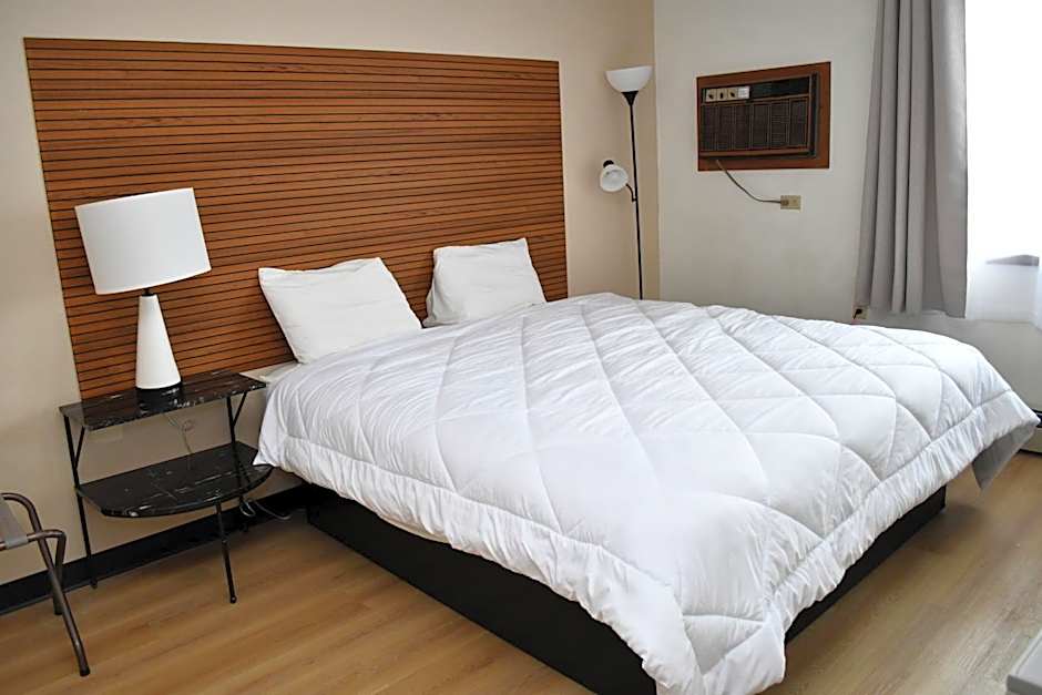 American Motel Waseca