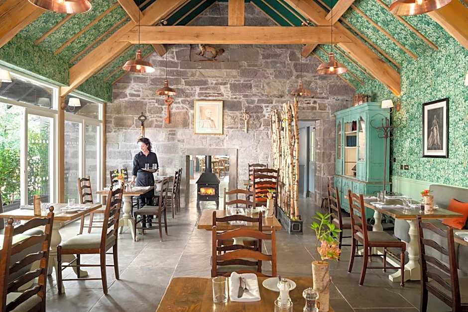 Meikleour Arms Hotel & Restaurant