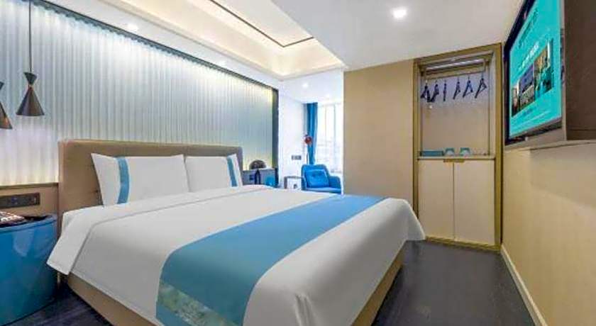 Xana Hotelle Wuhan Lingjiao Lake Wanda Plaza Branch