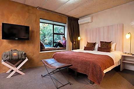 Deluxe Family Suite