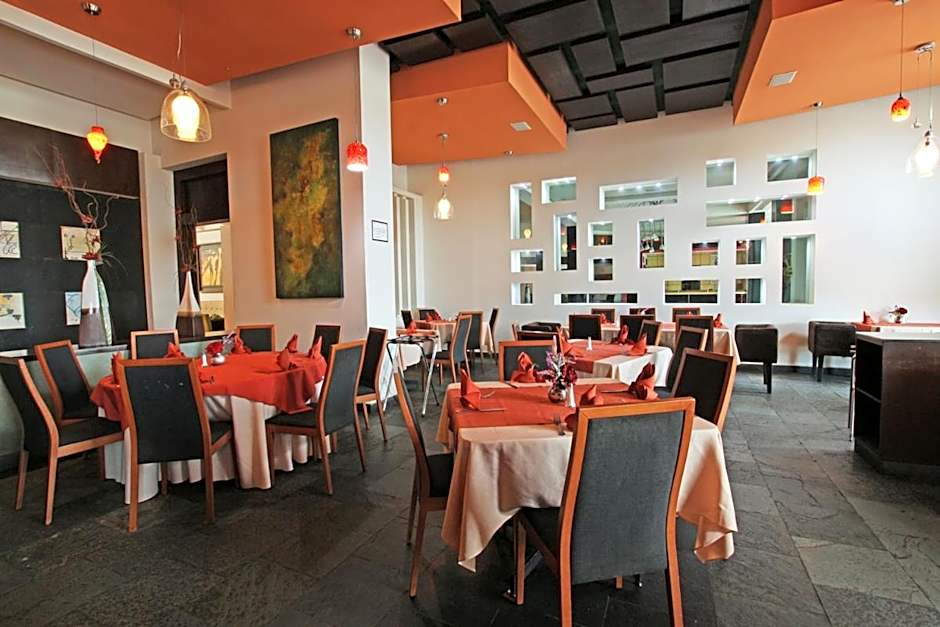 Hotel Colón Plaza Business Class