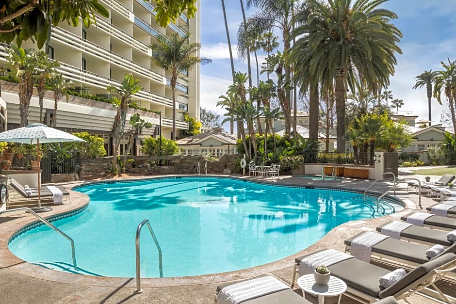 Fairmont Miramar Hotel & Bungalows