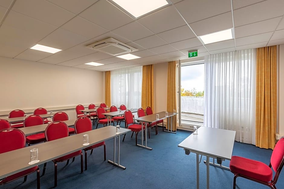 Holiday Inn Munich-Unterhaching By IHG