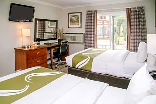 Quality Inn & Suites Thousand Oaks - US101