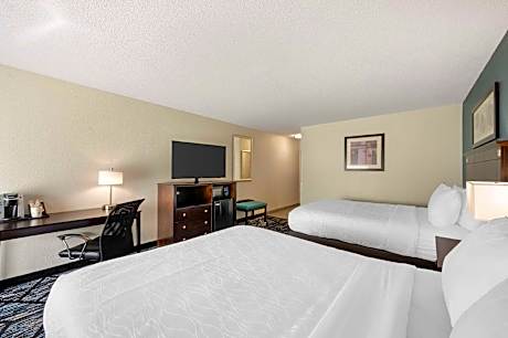 2 queen beds, nonsmoking