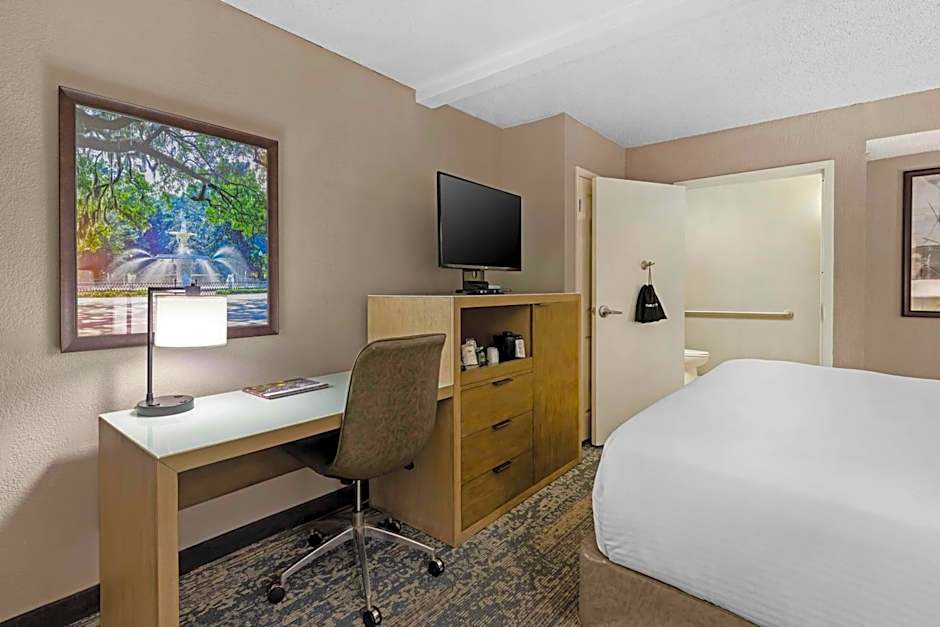 Best Western Savannah Historic District