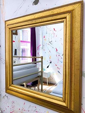 Standard Family Room with Shared Bathroom