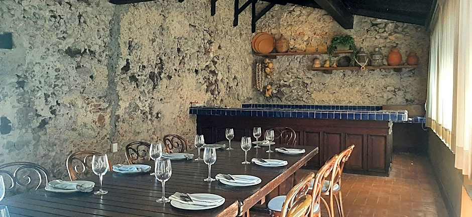 Collection O Hacienda El Salitre