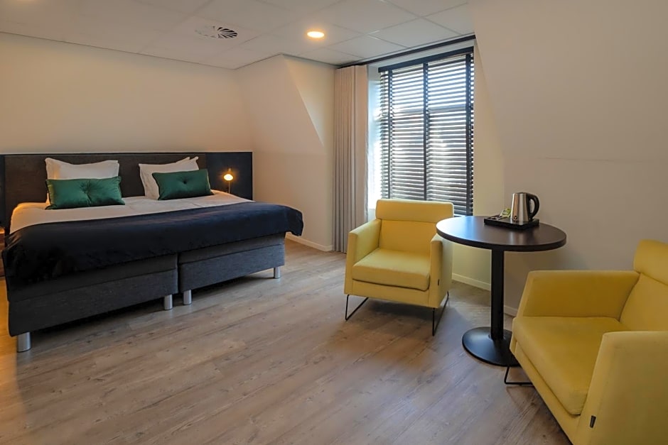Photo 1 of 9 of Executive Double Room