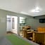 Blue Bonnet Suites -Lubbock, TX - Medical Center