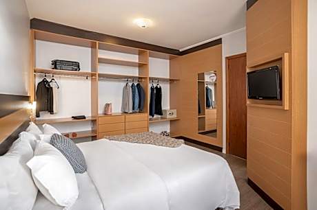 Luxury Double - 1 Double Bed