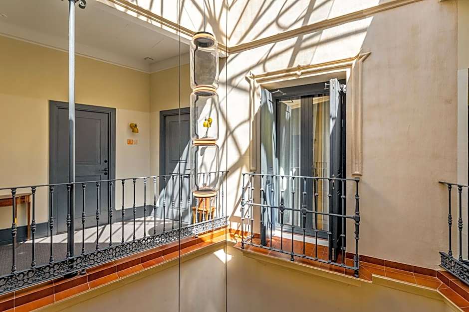 Joya del Casco Boutique Hotel by Shiadu