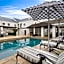 Swartberg Hotel, Cork Tree Collection
