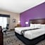 La Quinta Inn & Suites by Wyndham Huntsville Airport Madison