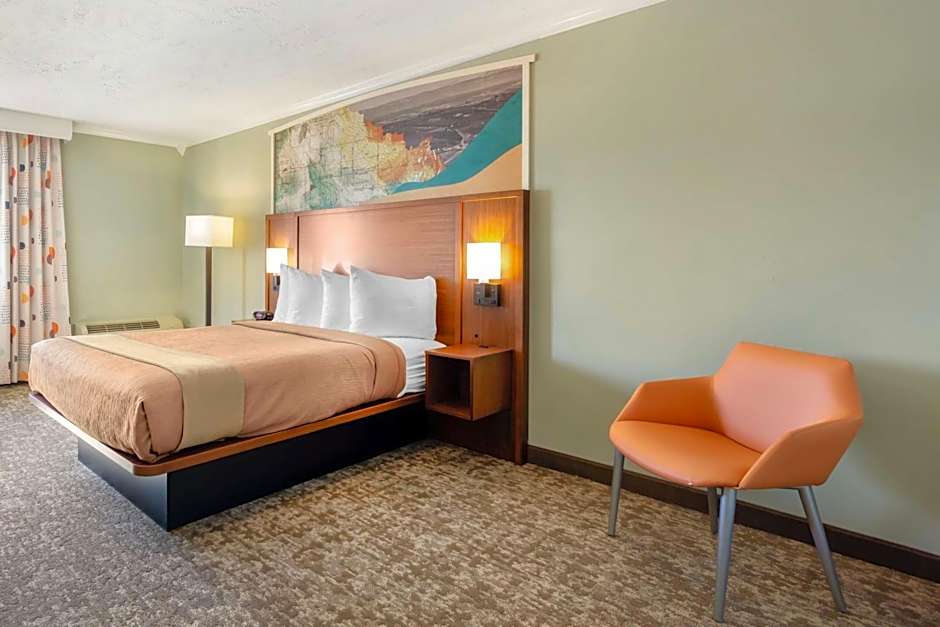 Best Western Plus Ahtanum Inn