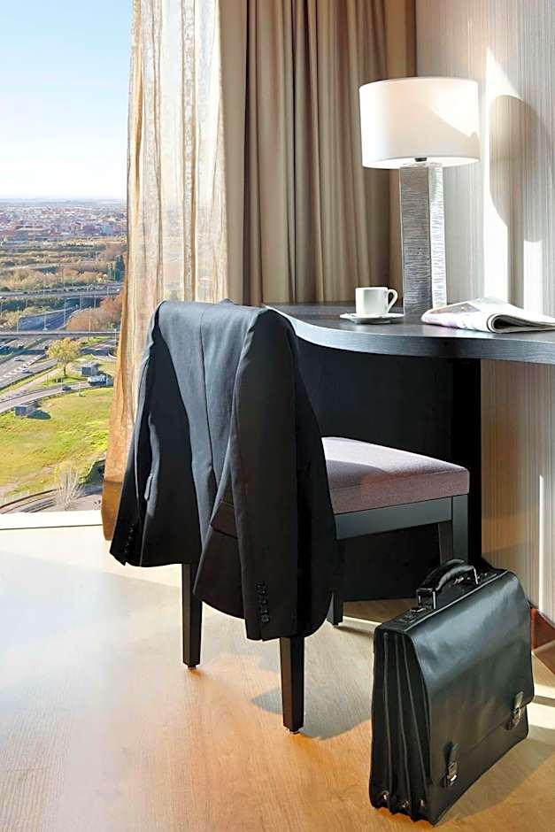 Hyatt Regency Barcelona Tower