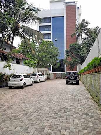 Iswarya Residency