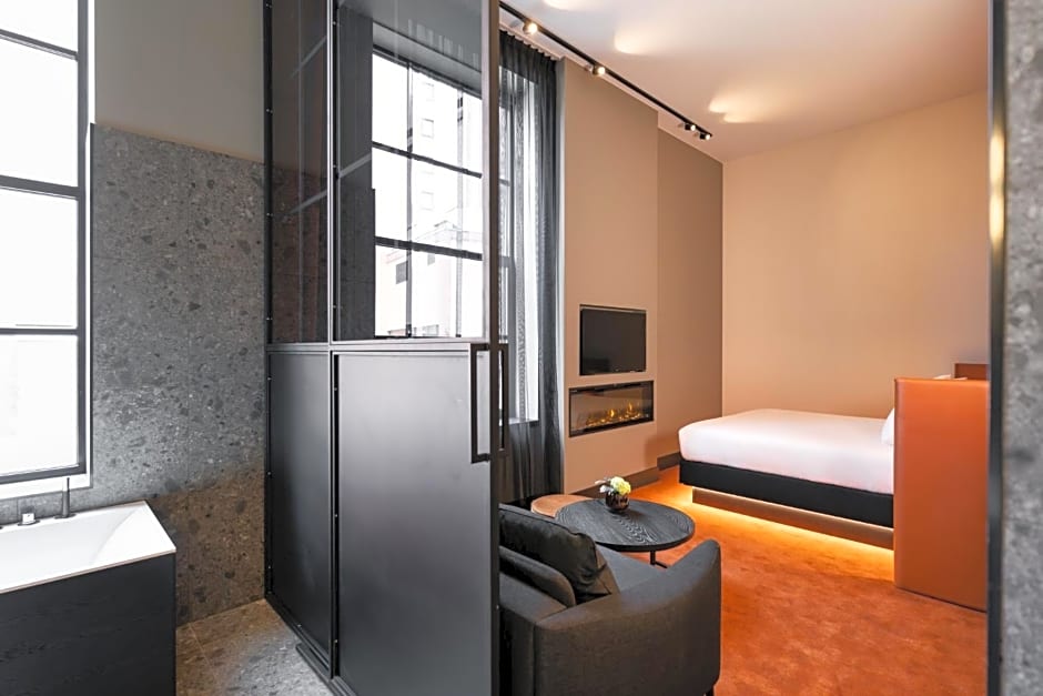 Van der Valk TheaterHotel De Oranjerie
