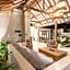 Saé Villa - Private Escape near Seminyak