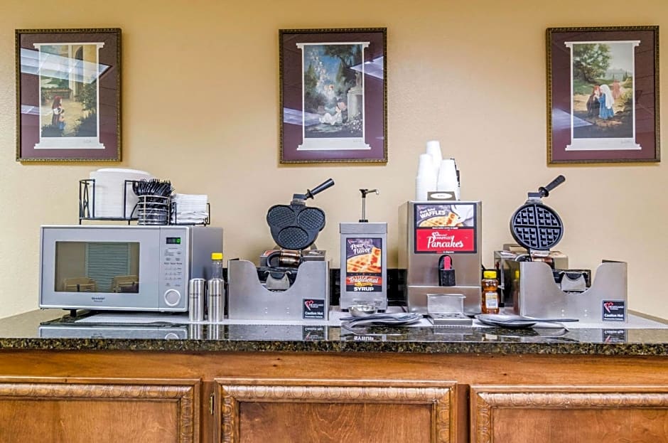 Quality Inn & Suites Carthage