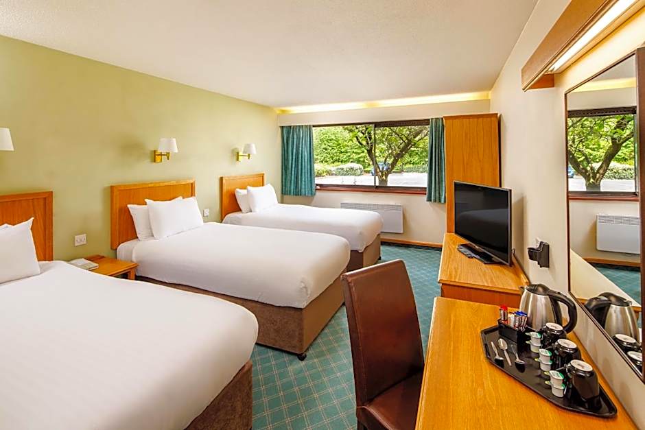 Mercure Livingston Hotel