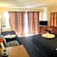 Gateway International Motel
