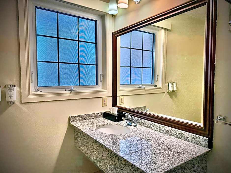 SureStay Plus Hotel by Best Western Kincardine