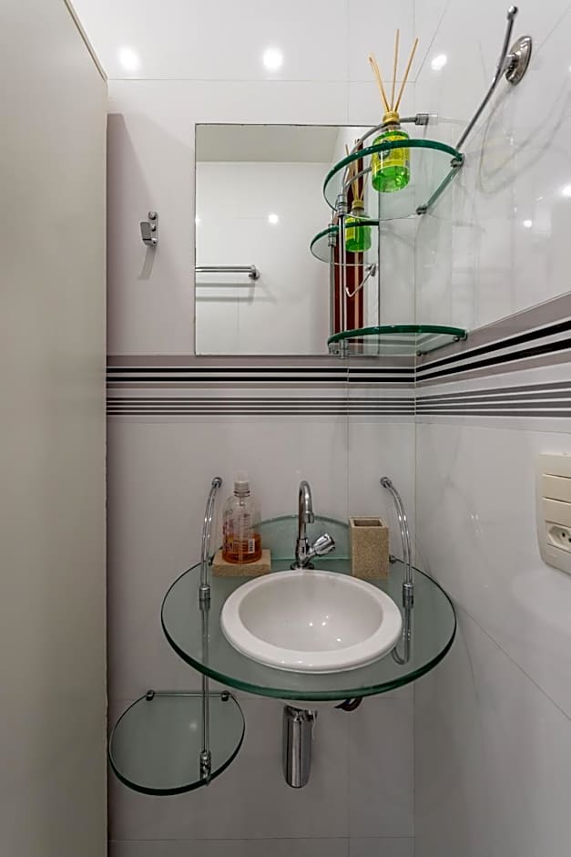 Estudio moderno do lado de Arpoador - JC1012 Z2