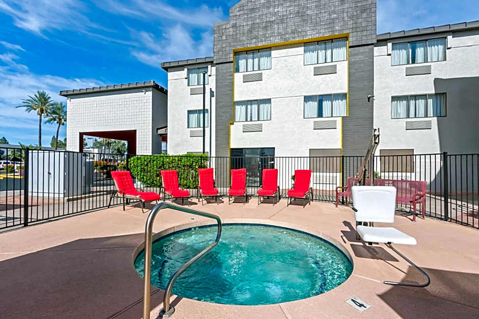 Super 8 by Wyndham - Mesa/Gilbert