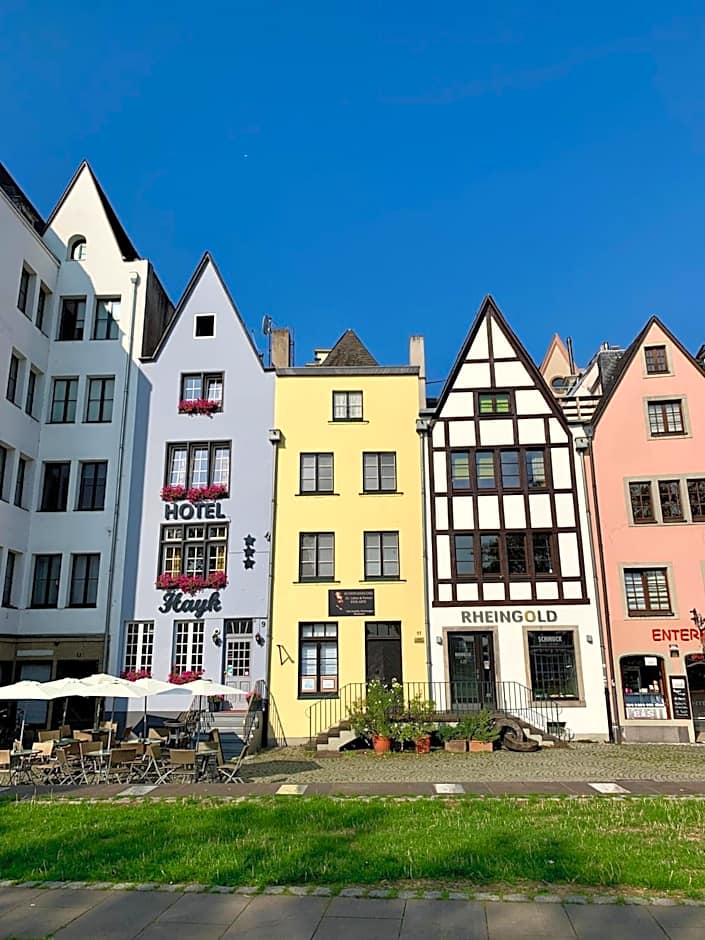 Hayk Altstadthotel & Appartements