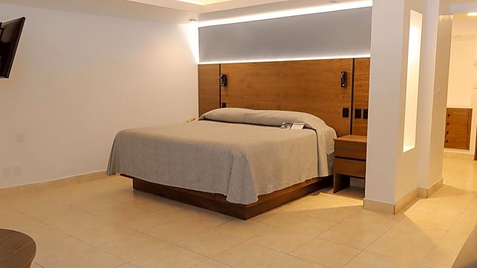 Hotel Fortin Plaza