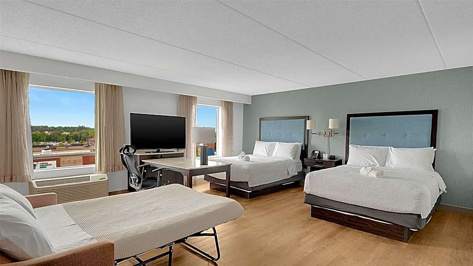 Hampton Inn & Suites By Hilton Toronto Markham
