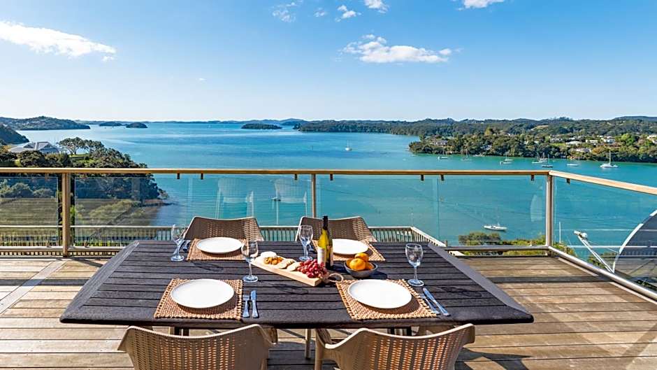 Marina Cove Bay of Islands