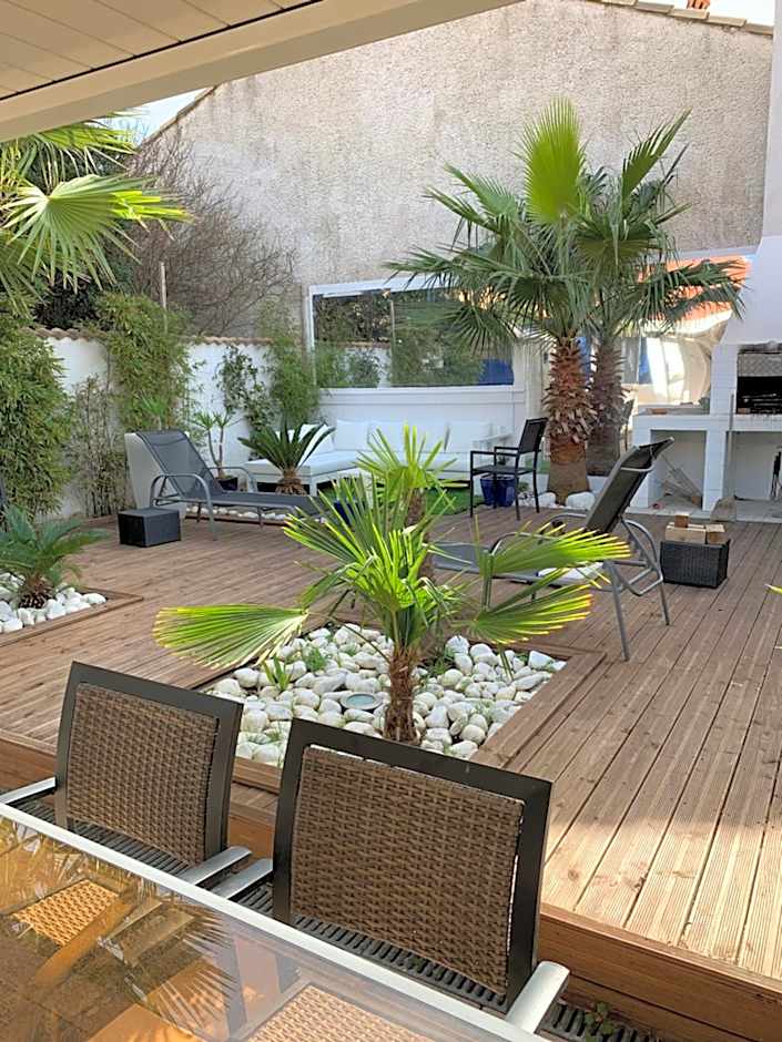 VILLA LES PALMIERS