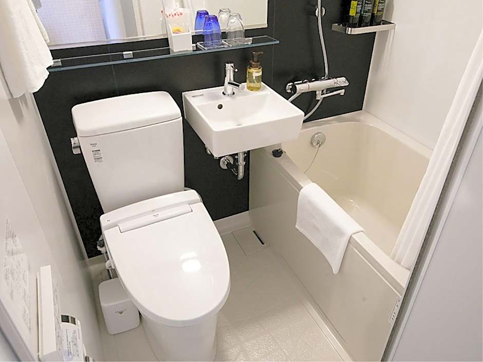 Hotel Wing International Shimbashi Onarimon