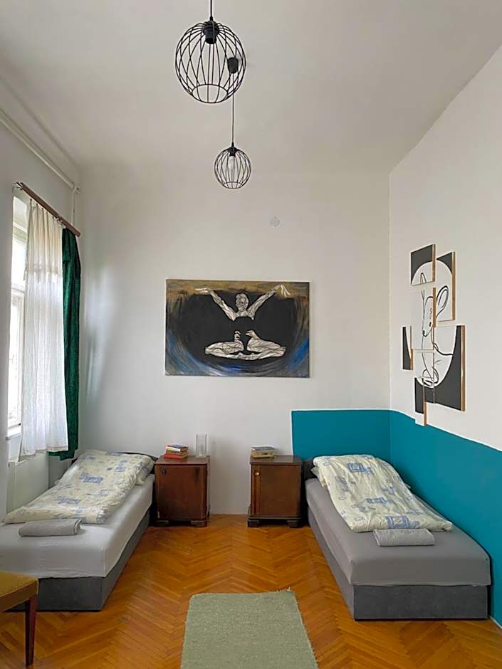 Kaleidoszkóp Ház Hostel