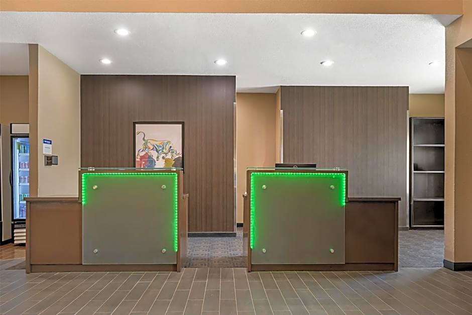 Best Western Plus Big Lake Inn