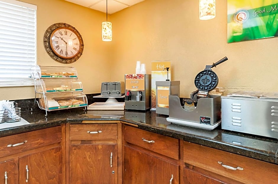 Quality Inn & Suites Lafayette
