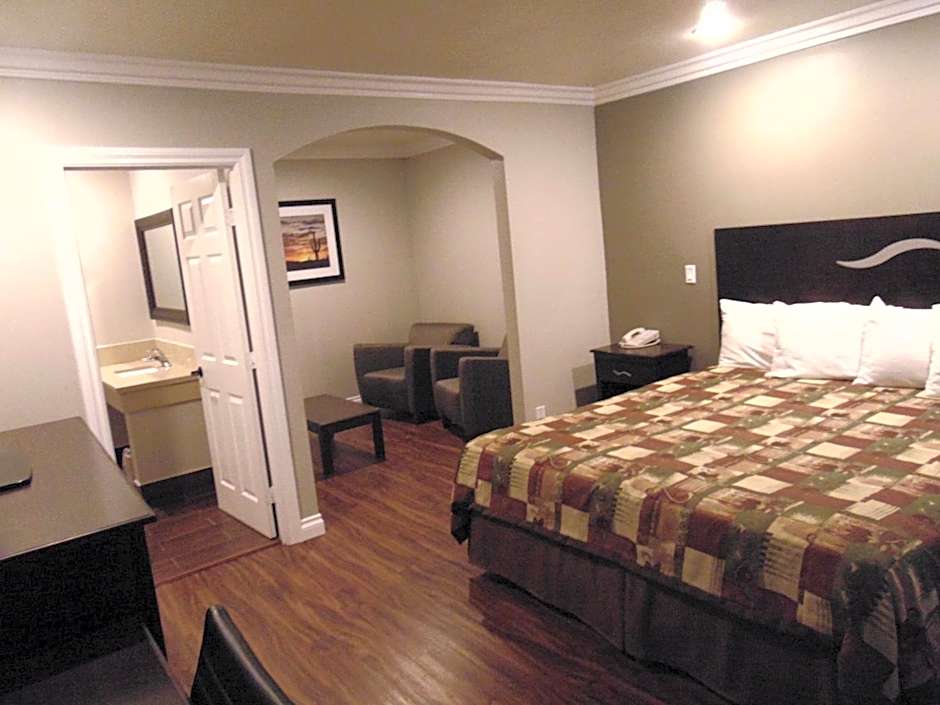 West Coast Inn Santa Ana