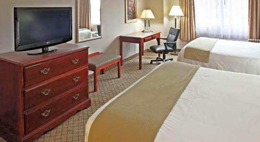 Holiday Inn Express Camden Hotel By IHG
